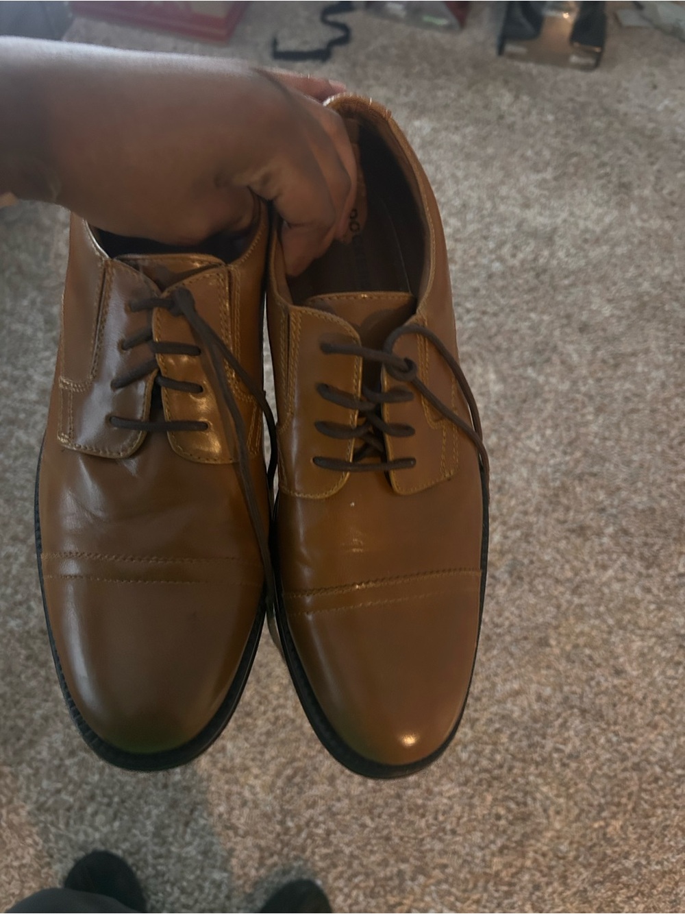 Men's Classic Tan Leather Dress Shoes - Lace-Up Dress Dockers
